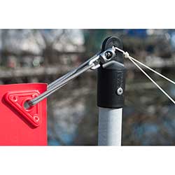 EXL Banderoll-fix hålls spänd med spännfix.